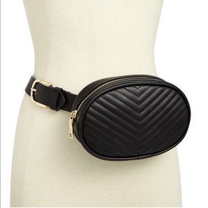 Steve Madden black/gold belt bag